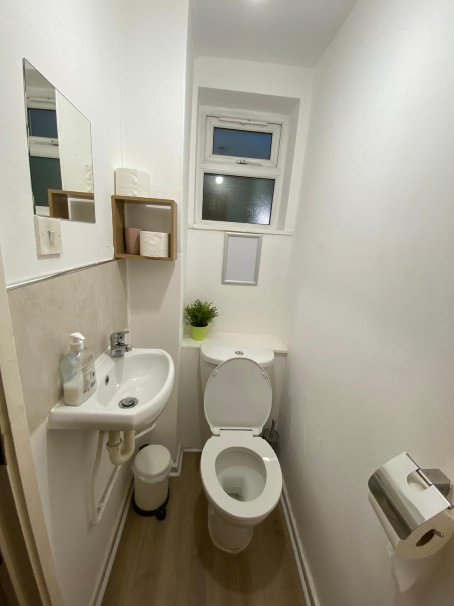 Fabulous Private Bedrooms Near Euston Station, Central London Exterior photo
